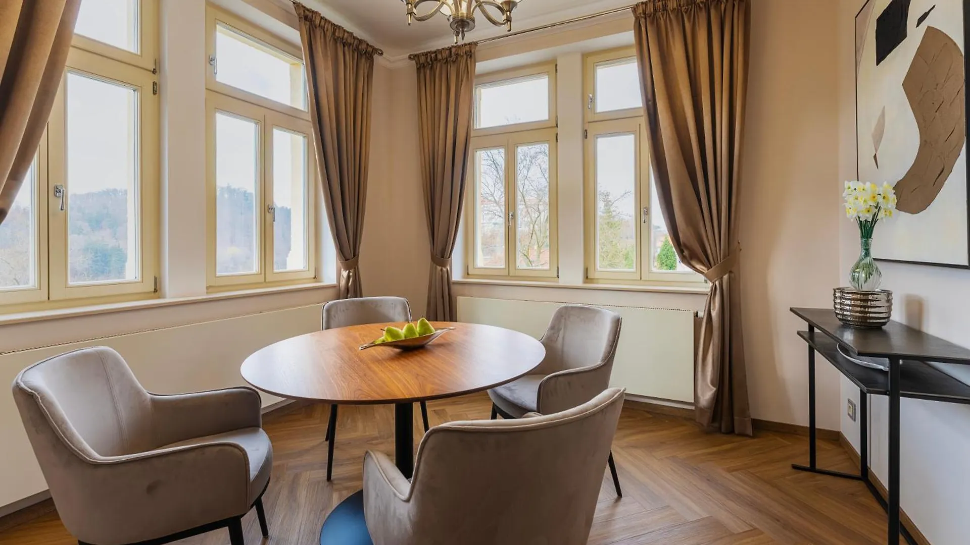Villa Julius A Emma - Luxury Boutique Retreat Κάρλοβι Βάρι